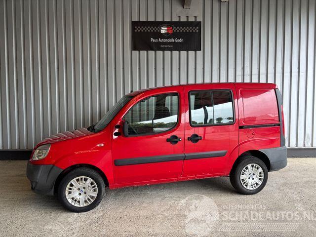 Fiat Doblo 1.3 JTD DPF SX Kombi 5-Sitzer