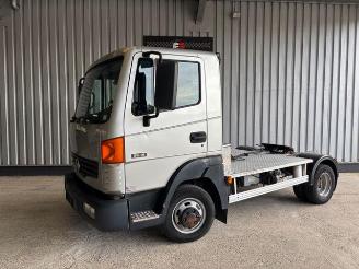 Nissan Atleon 56.15 picture 2