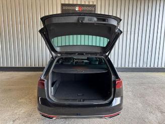 Volkswagen Passat GTE Voll-Leder / LED / R-Kamera picture 14