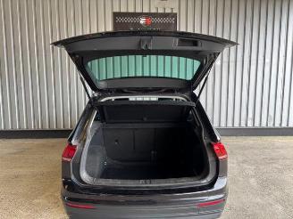 Volkswagen Tiguan Join 2.0 TDI Navigation / AHK picture 14