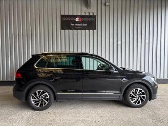 Volkswagen Tiguan Join 2.0 TDI Navigation / AHK picture 2