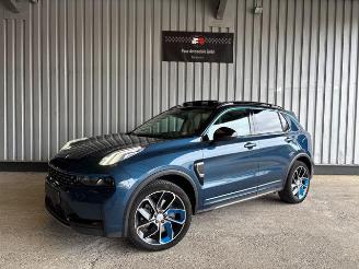 Lynk & Co 01 1.5 TD PHEV 192 kW Panorama / LED picture 2