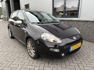 Fiat Punto Evo 0.9 TwinAir Sport picture 22