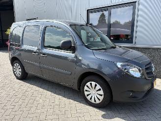 skadebil bedrijf Mercedes Citan 111CDI Euro6 2017/9