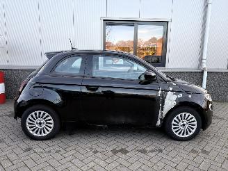 Fiat 500E Icon 42kWh picture 12
