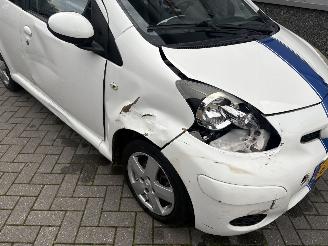 Toyota Aygo 1.0 12V Xcite White picture 12