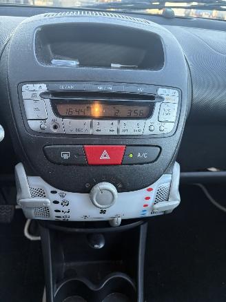 Peugeot 107 1.0 12V 5drs picture 24