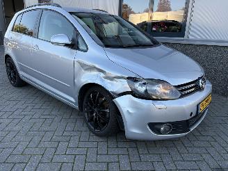 krockskadad bil auto Volkswagen Golf plus 1.4 TSI 90kw Trendline 2009/5