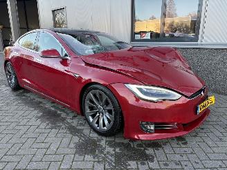 Schadeauto Tesla Model S Long Range 400kw 2019/12