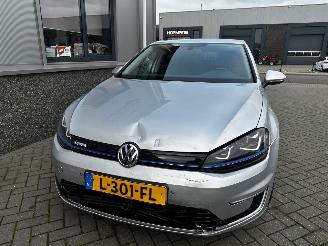 Volkswagen e-Golf E-Golf picture 31
