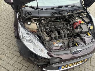 Ford Fiesta 1.4 Ghia Automaat picture 33