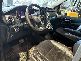 Mercedes V-klasse 250D Extra Lang Avantgarde picture 23