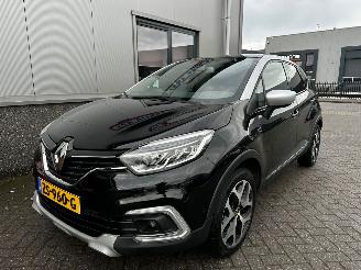 Renault Captur 0.9 TCe Version S picture 2