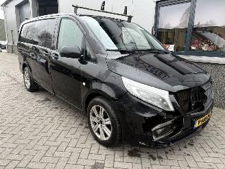 krockskadad bil bedrijf Mercedes Vito 119CDI Automaat Lang 2019/5