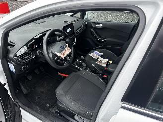 Ford Fiesta 1.0 EcoBoost Titanium picture 14