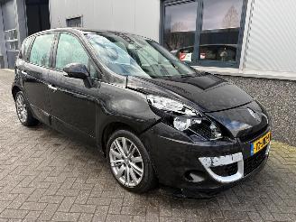 Schadeauto Renault Scenic 1.4 TCE Dynamique 2009/7