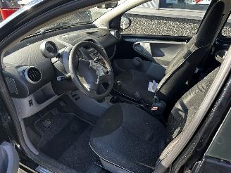 Peugeot 107 1.0-12V Millesim 200 picture 18