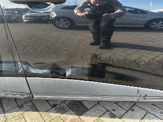 Renault Clio 0.9 TCe Expression picture 16