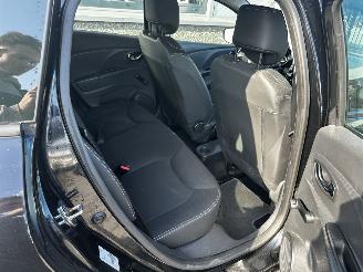 Renault Clio 0.9 TCe Expression picture 34