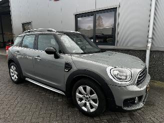 Vaurioauto  passenger cars Mini Countryman 1.5 Cooper Salt 2018/4