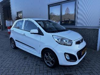  Kia Picanto 1.0 CVVT Design Edition 2013/3