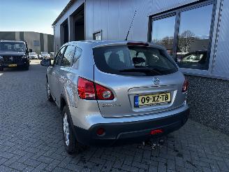 Nissan Qashqai 2.0 Tekna Premium picture 19