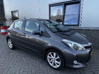 Toyota Yaris 1.5 Full Hybride Dynamic picture 17