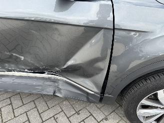 Volkswagen T-Roc 1.0 TSI Sport picture 17