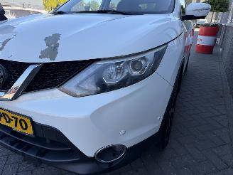 Nissan Qashqai 1.2 Premier Edition picture 33