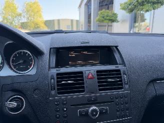 Mercedes C-klasse 180 CGI BlueEFFICIENCY Business Class Avantgarde picture 29