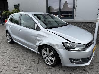 damaged passenger cars Volkswagen Polo 1.2 TSI Bleumotion Comfort Edition 2012/8