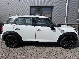 Mini Countryman 1.6 One Knockout Edition picture 3