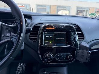 Renault Captur 1.2 TCe Dynamique picture 11