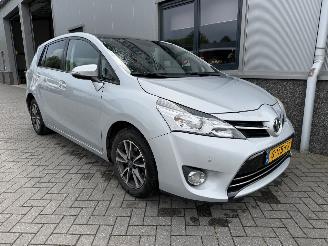 Voiture accidenté Toyota Verso 1.8 VVT-i Business 2014/2