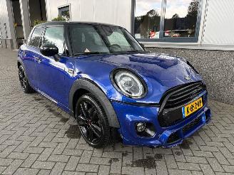 Unfallwagen Mini Cooper 1.5 Cooper Dalston Edition 2021/3