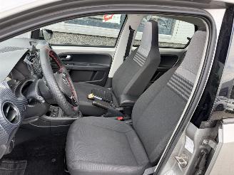 Volkswagen Up! 1.0 BMT high up! picture 33