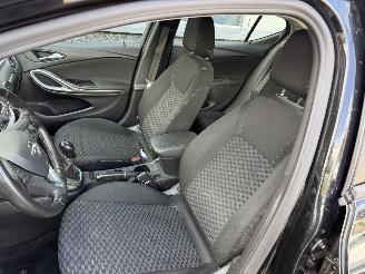 Opel Astra 1.0 Online Edition picture 27