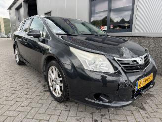 Avarii autoturisme Toyota Avensis 1.6 VVTi Business Wagon 2011/8