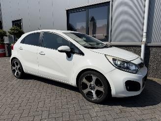 Kia Rio 1.2 CVVT Super Pack picture 2