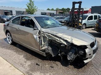 BMW 3-serie 330i High Executive Coupe picture 12