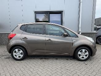 Avarii autoturisme Kia Venga 1.6 CVVT DynamicLine 2015/12