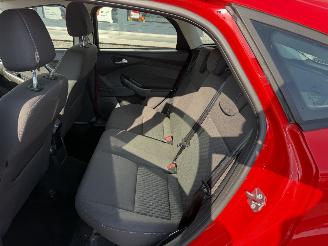 Ford Focus 1.0 EcoBoost picture 34