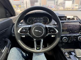 Jaguar E-Pace 1.5 P300e AWD R-Dynamic HSE picture 12