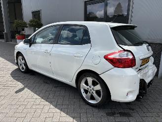Toyota Auris 1.8 Full Hybrid Executive picture 11