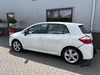 Toyota Auris 1.8 Full Hybrid Executive picture 12