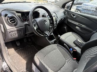 Renault Captur 0.9 TCe Expression picture 25