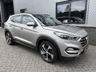 uszkodzony samochody osobowe Hyundai Tucson 1.6 T-GDi 130kw Premium 2016/1