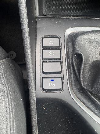 Hyundai Tucson 1.6 T-GDi 130kw Premium picture 25