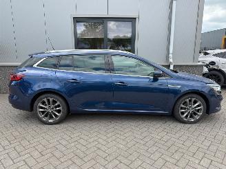Renault Mégane 1.2 TCe Serie Signature Exclusiv picture 2