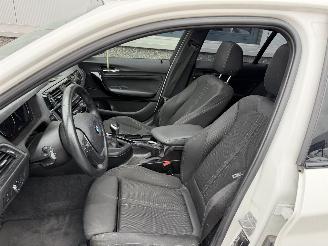 BMW 1-serie 116i Edition Sport Line Shadow Executive picture 32